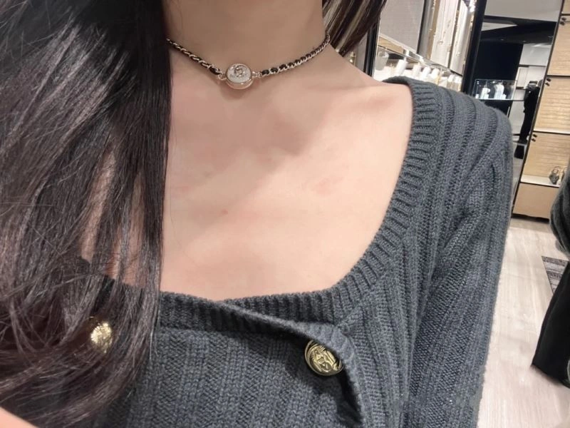 TechFriendly Chanel Necklaces 230912