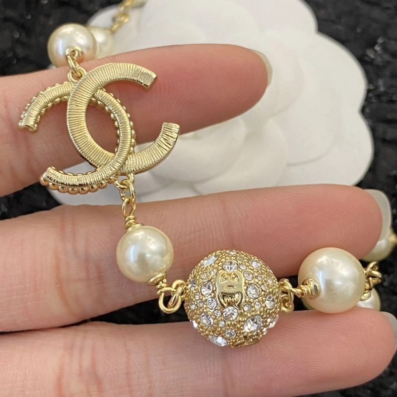 Timeless Chanel Necklaces 230911