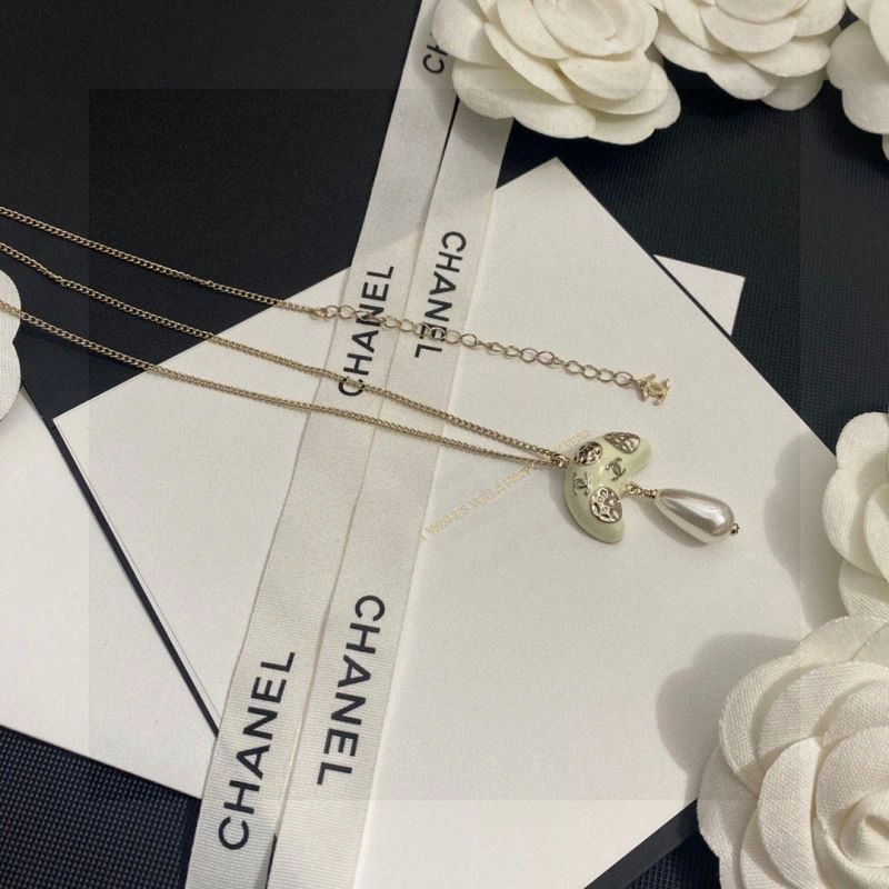 Resilient Chanel Necklaces 230922