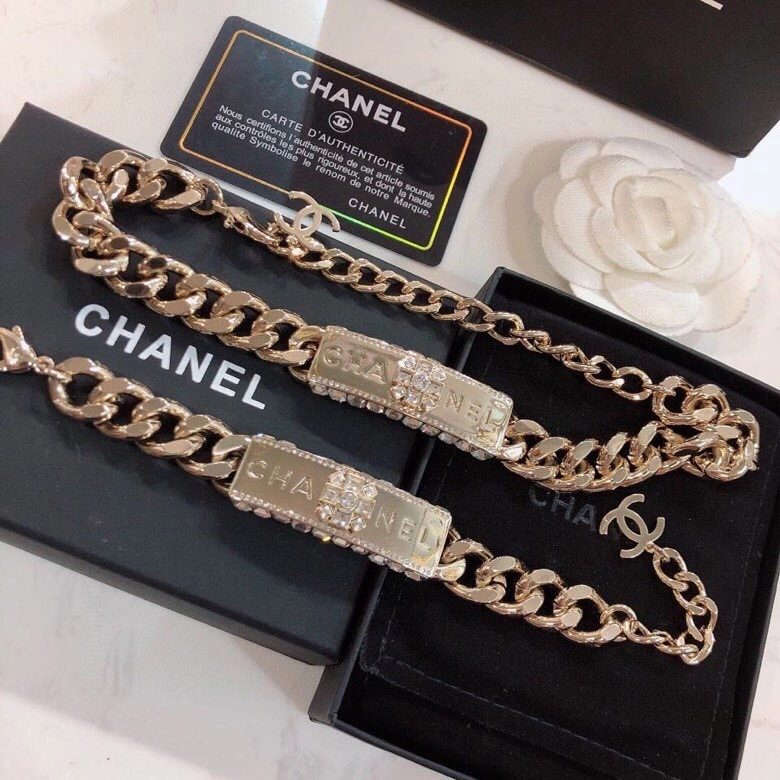 Resilient Chanel Necklaces 230992