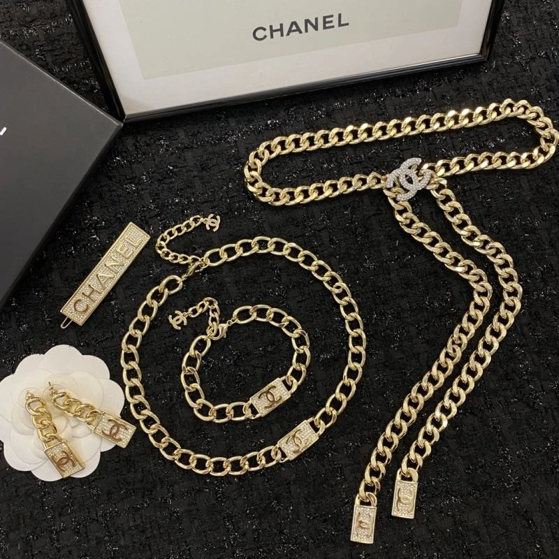 Chanel Necklaces Affordable 231023