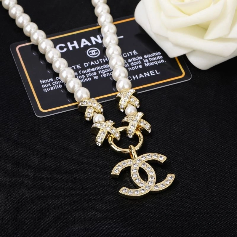 Chanel Necklaces Affordable 230910