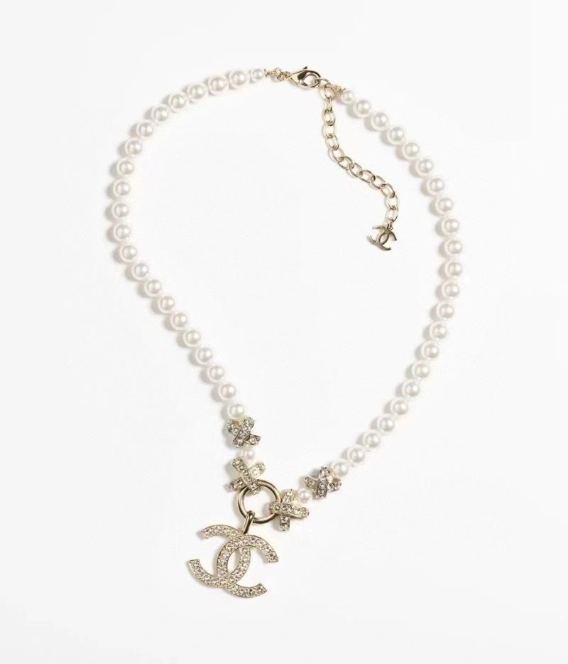 Chanel Necklaces Affordable 230910