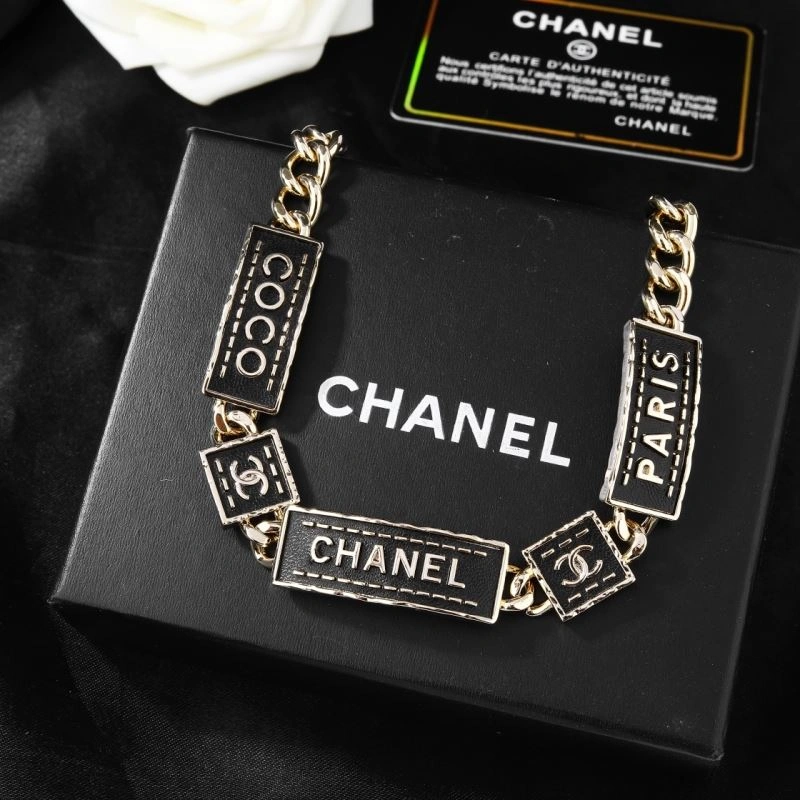 Chanel Necklaces Cozy 230898