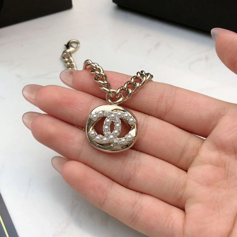 Flexible Chanel Necklaces 230882