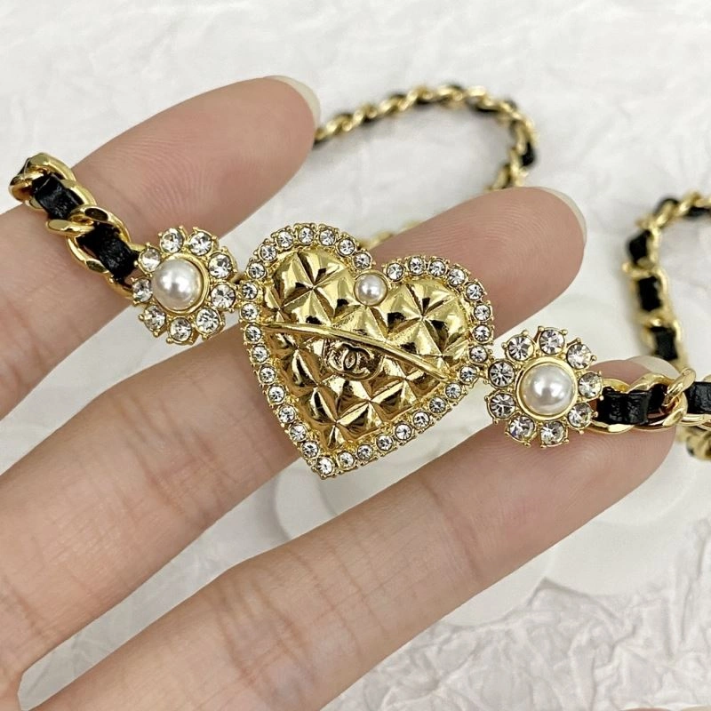 Breathable Chanel Necklaces 230896