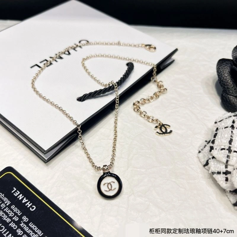 Chanel Necklaces Modern 230891