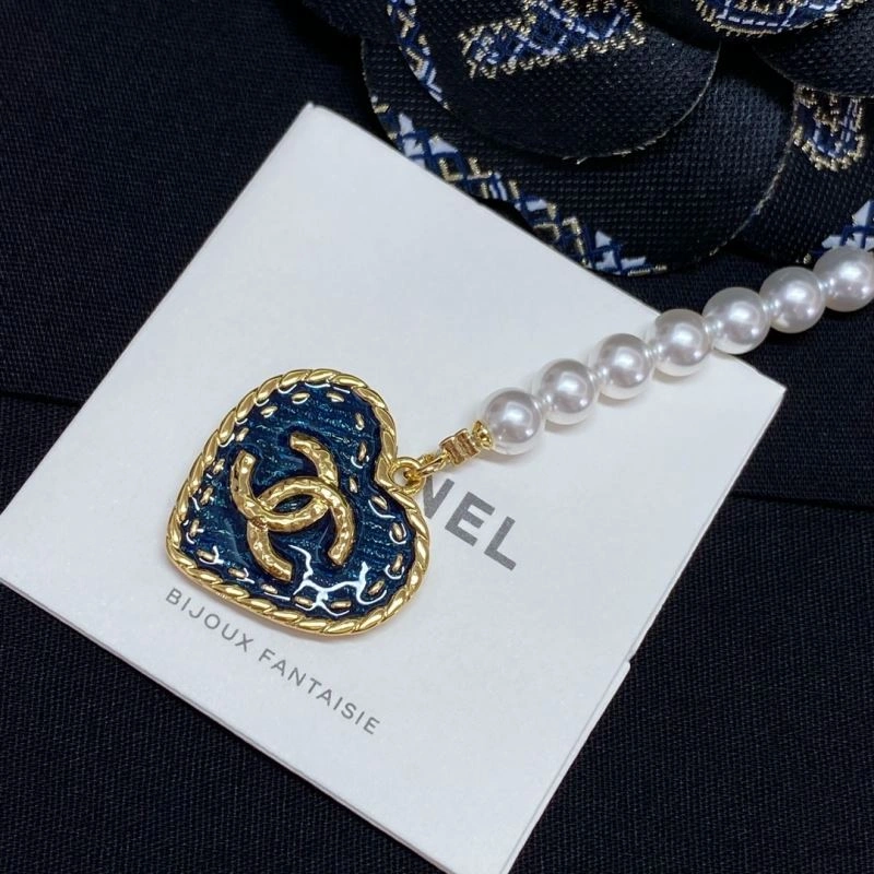 Lightweight Chanel Necklaces 230869