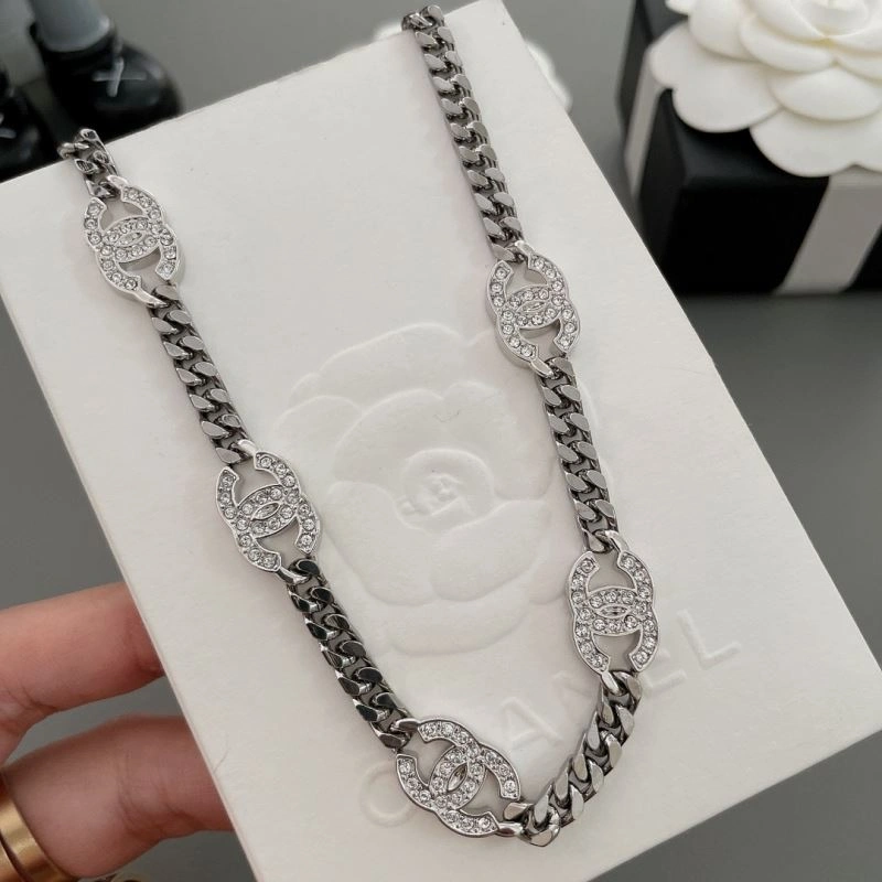 TechFriendly Chanel Necklaces 218798