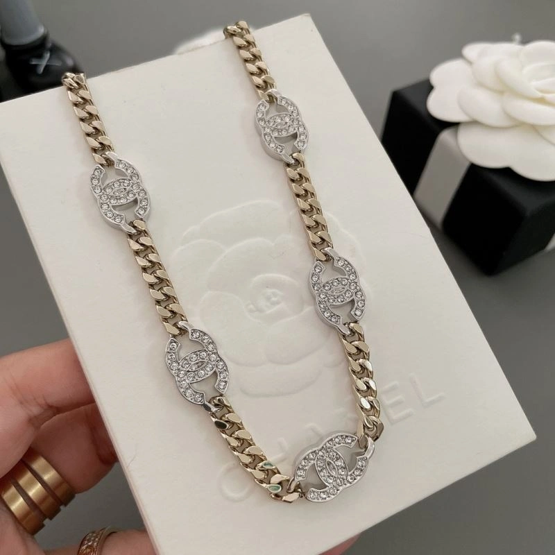 TechFriendly Chanel Necklaces 218798