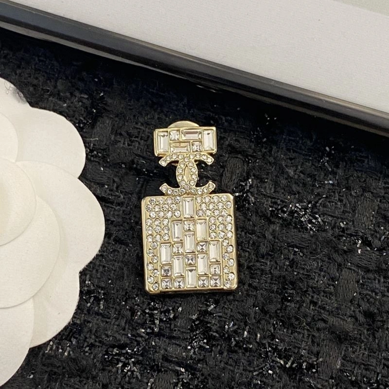 Chanel Necklaces Neat 230520