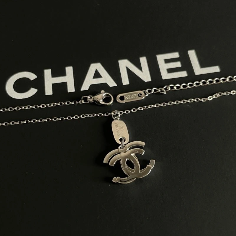 Tailored Chanel Necklaces 230493