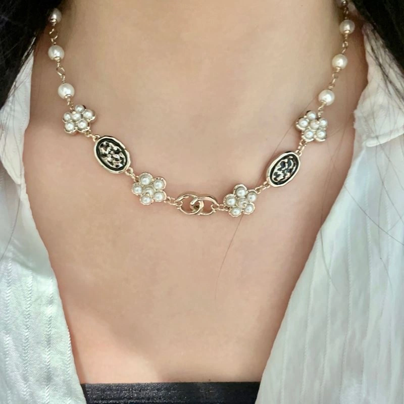 WrinkleFree Chanel Necklaces 230498