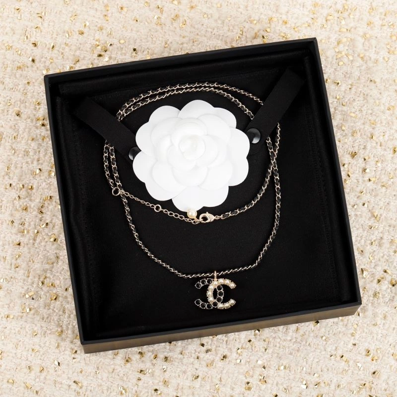 Chanel Necklaces Lightweight 230491