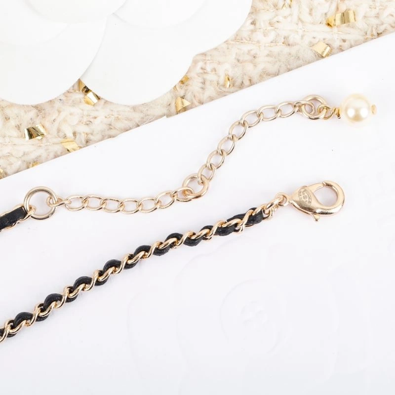 Chanel Necklaces Lightweight 230491