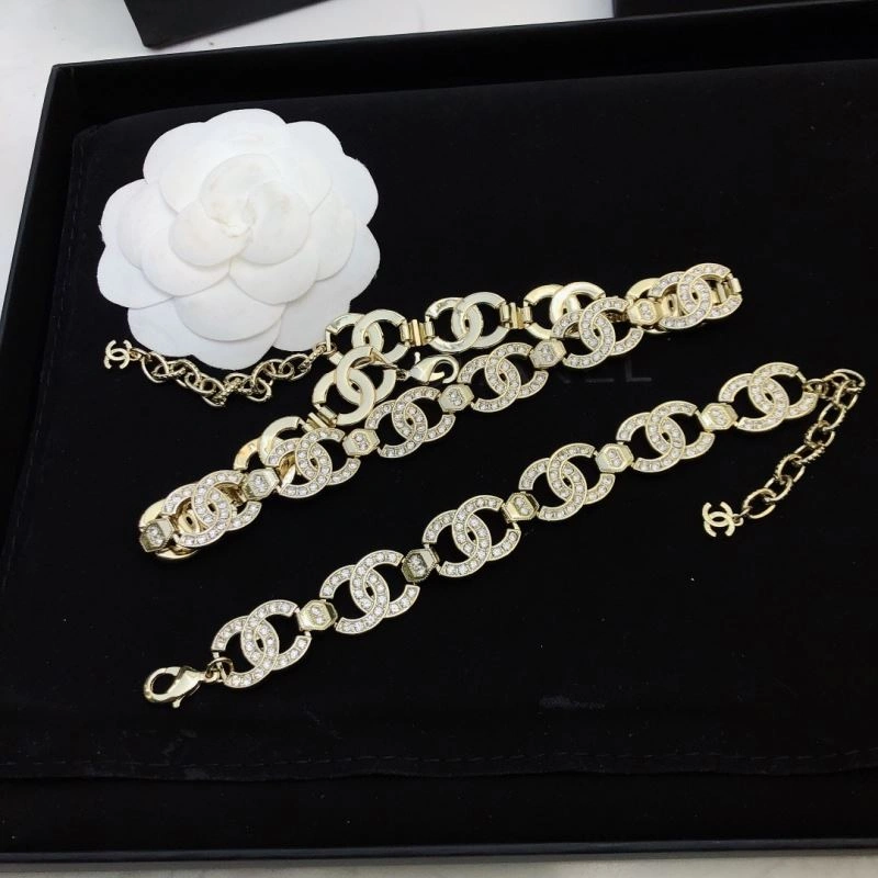 Chanel Necklaces Resilient 230496
