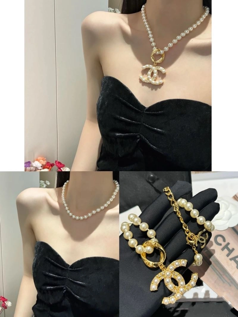 Chanel Necklaces Practical 230513