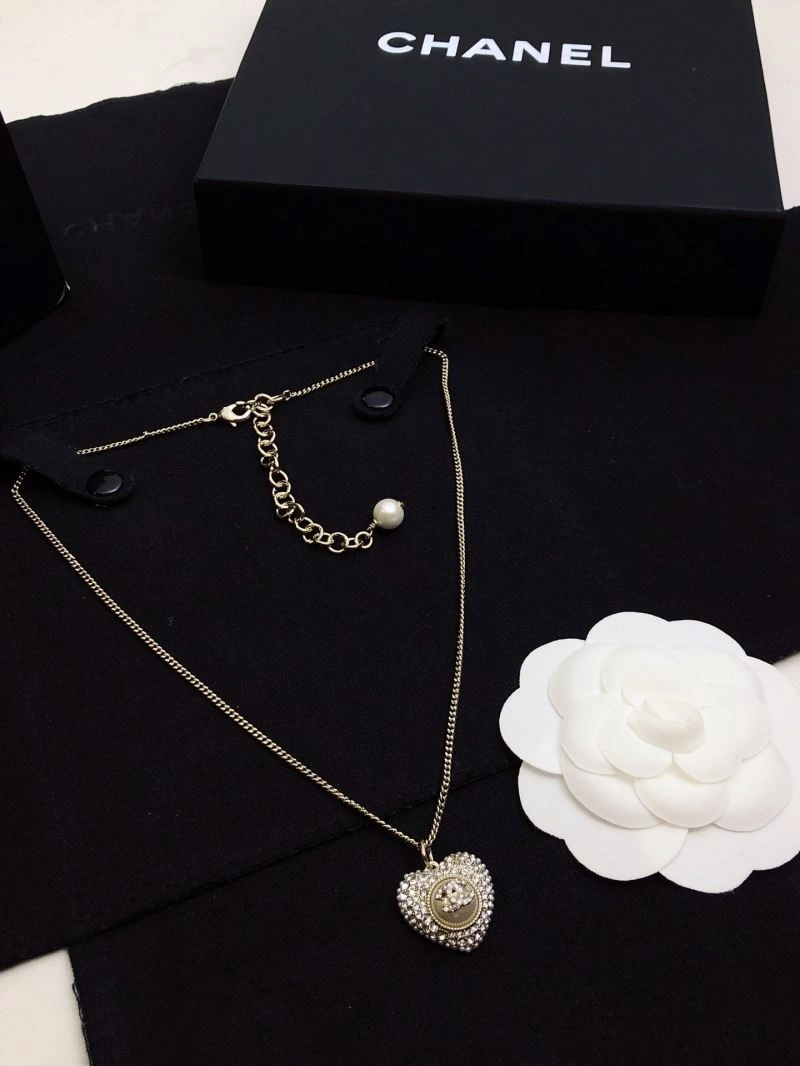 Sleek Chanel Necklaces 230599