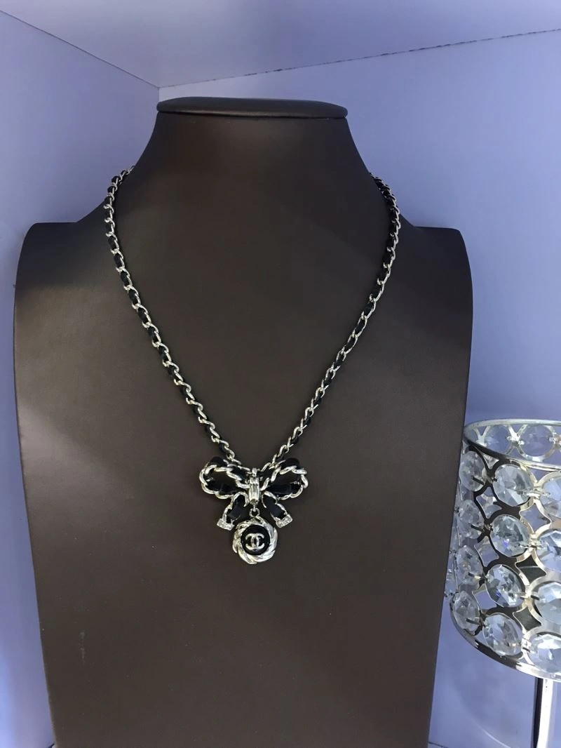 Comfortable Chanel Necklaces 230527