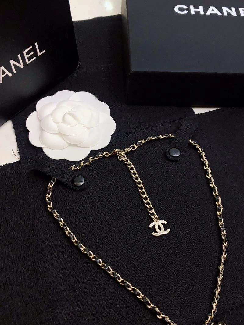 Comfortable Chanel Necklaces 230527