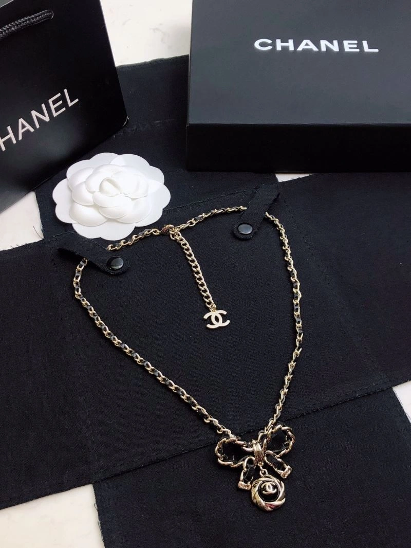 Comfortable Chanel Necklaces 230527