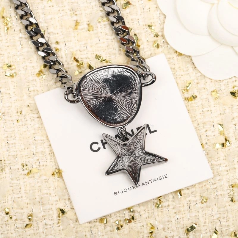 Bright Chanel Necklaces 230468