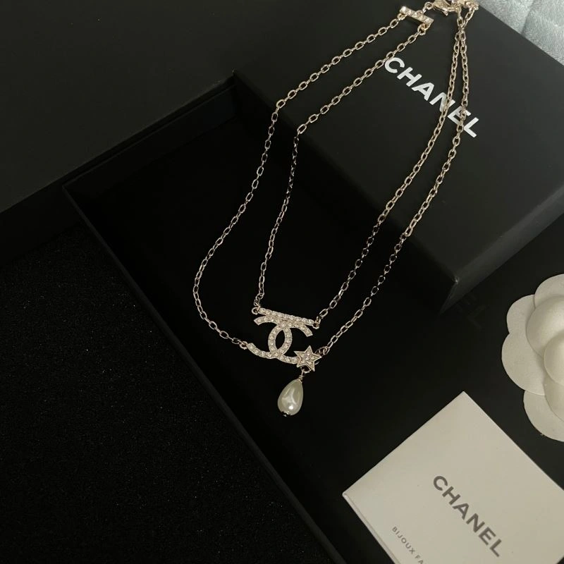 Timeless Chanel Necklaces 230499
