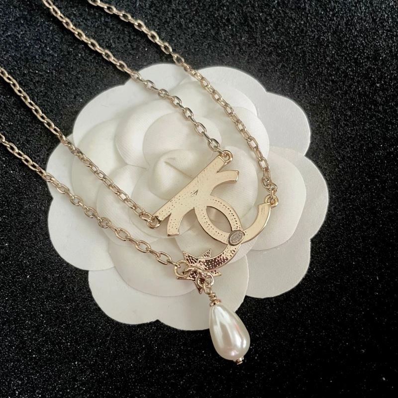 Timeless Chanel Necklaces 230499