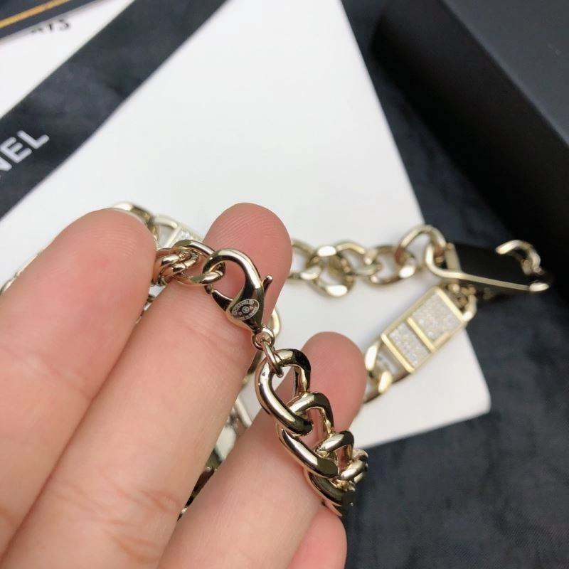 Chanel Necklaces ModernLook 230473