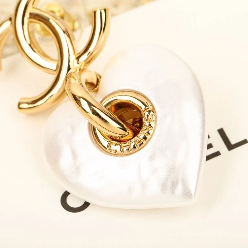 Chanel Necklaces Lightweight 230495