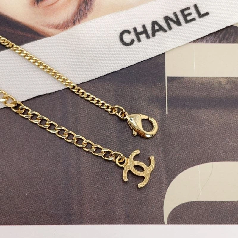 Minimalist Chanel Necklaces 230472