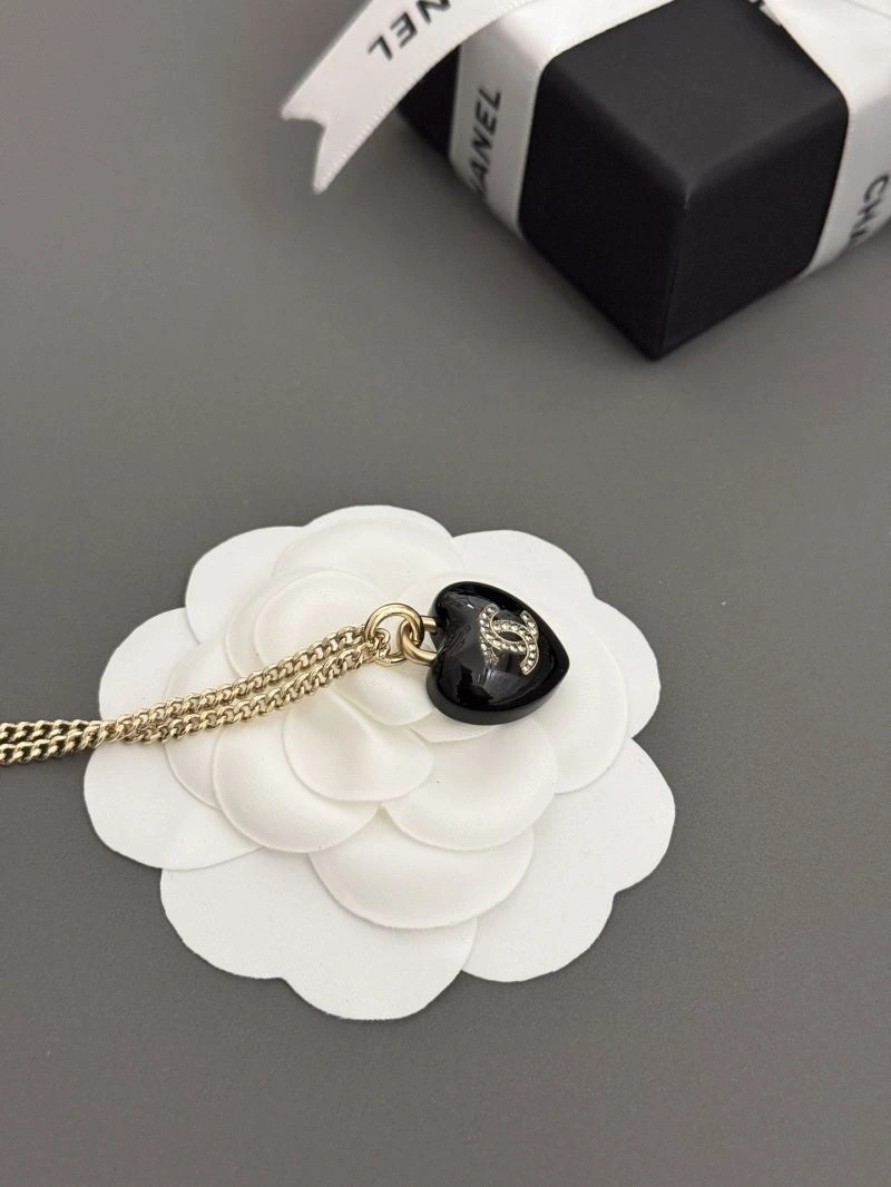 Unique Chanel Necklaces 230480