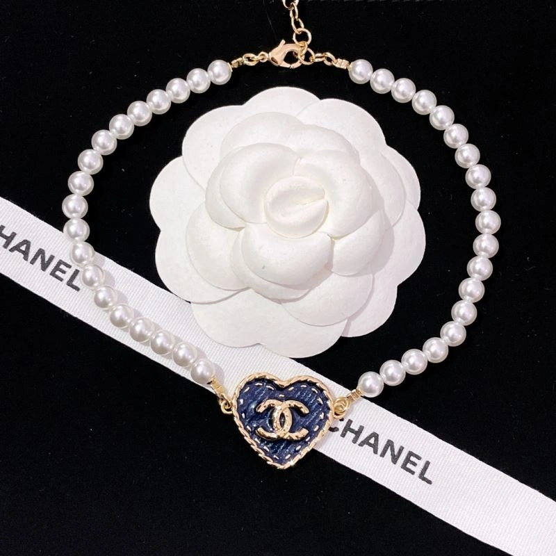 Minimalist Chanel Necklaces 230515