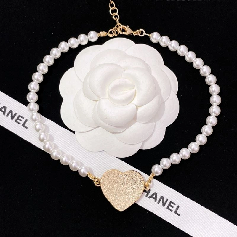Minimalist Chanel Necklaces 230515