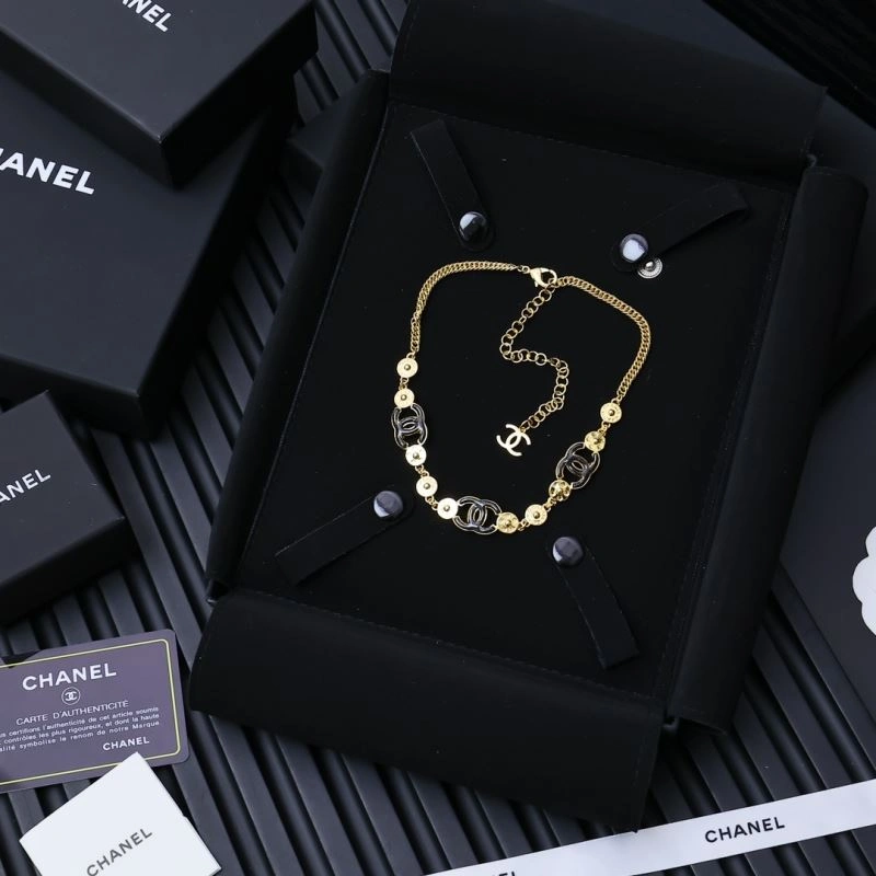 Sporty Chanel Necklaces 230467