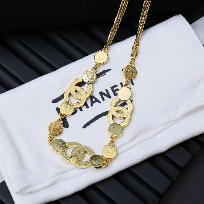 Sporty Chanel Necklaces 230467