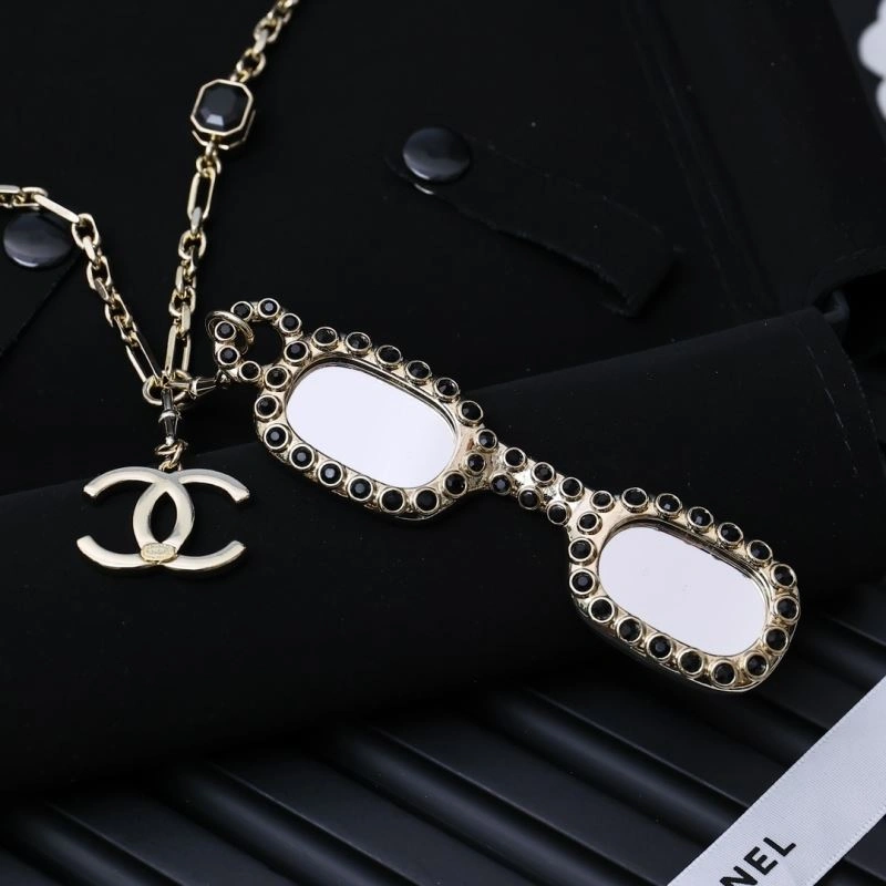 UrbanStyle Chanel Necklaces 230449