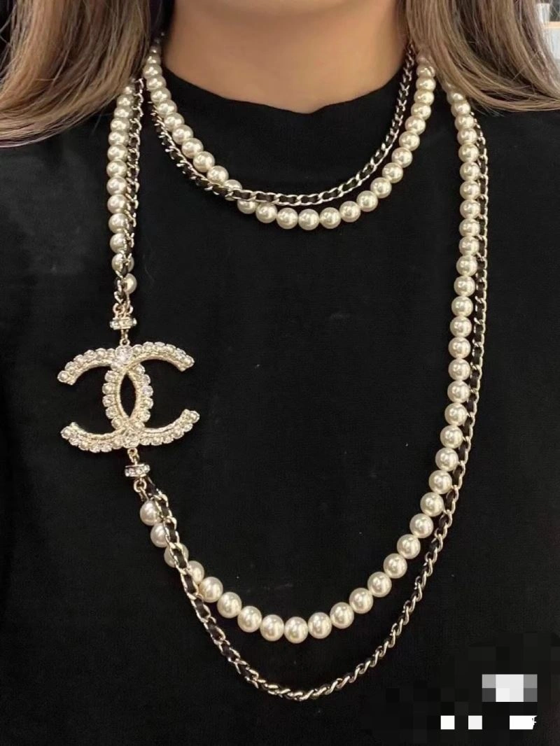 Chanel Necklaces Compact 230452