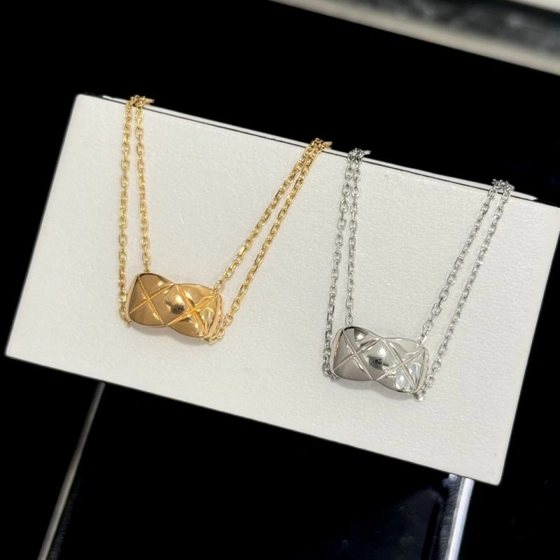 Chanel Necklaces Trendsetting 230451