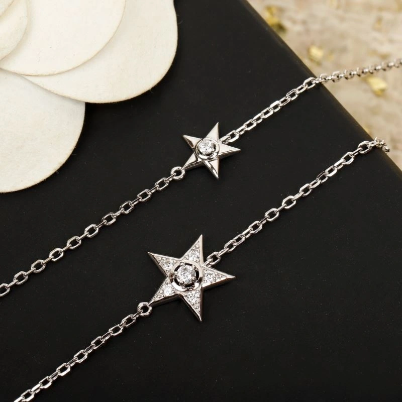 Chanel Necklaces Comfortable 230448