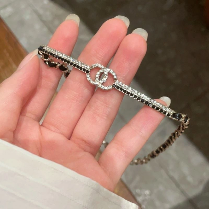 WellDesigned Chanel Necklaces 230488
