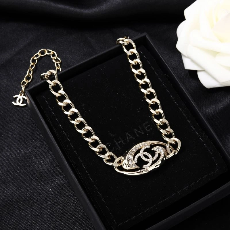 StreetReady Chanel Necklaces 230427