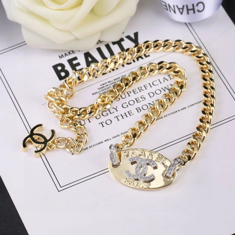 Chanel Necklaces Sleek 230454