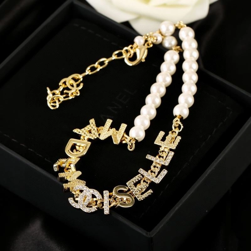 TravelReady Chanel Necklaces 230441