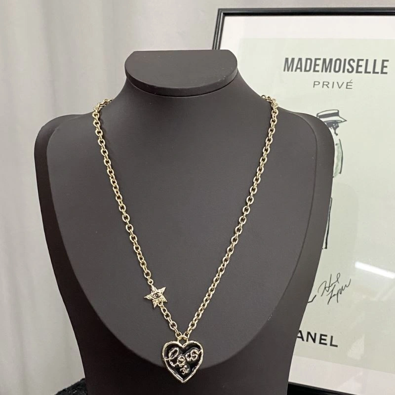 Cozy Chanel Necklaces 230475