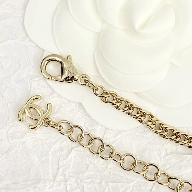 Chanel Necklaces StreetReady 230430