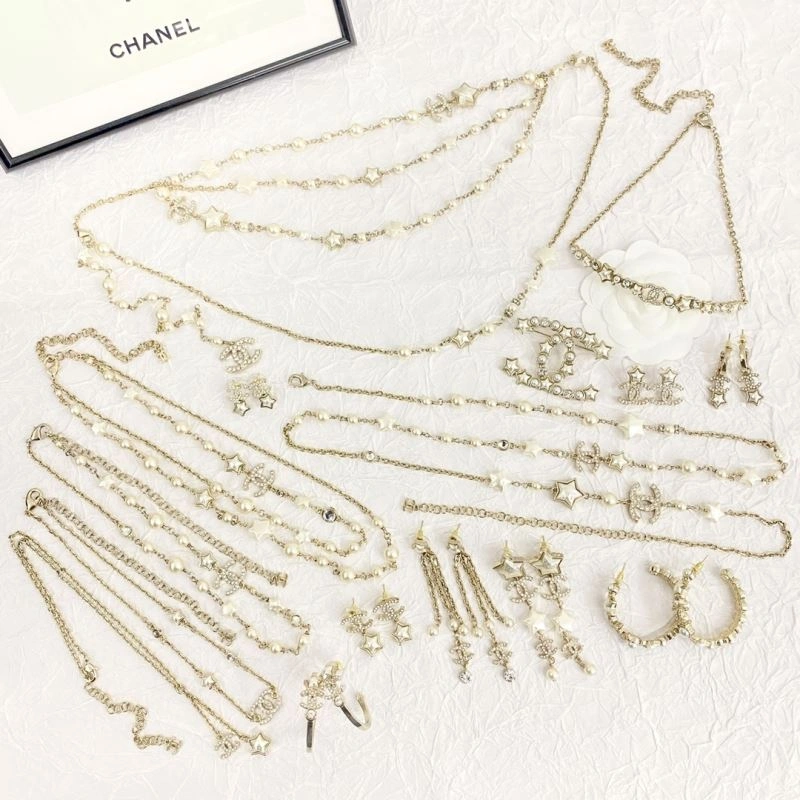Breathable Chanel Necklaces 230414