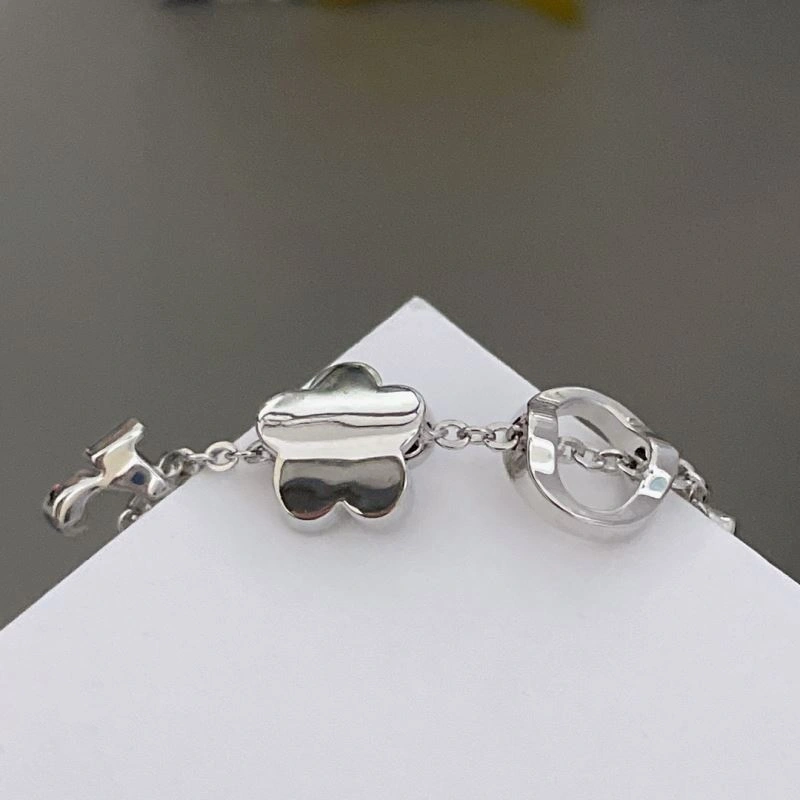 Packable Chanel Necklaces 230421