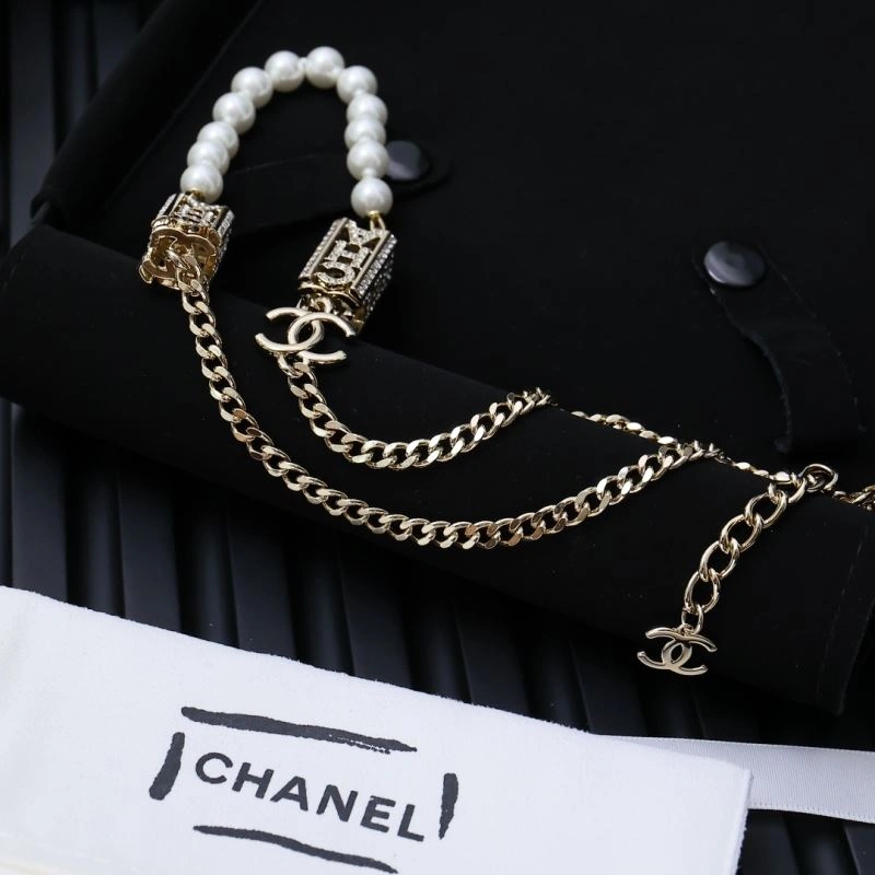 Chanel Necklaces Refined 230426