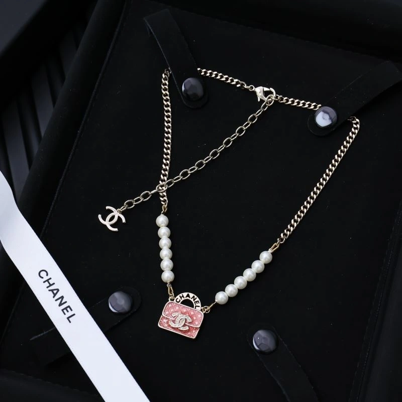 Chanel Necklaces Sophisticated 230407